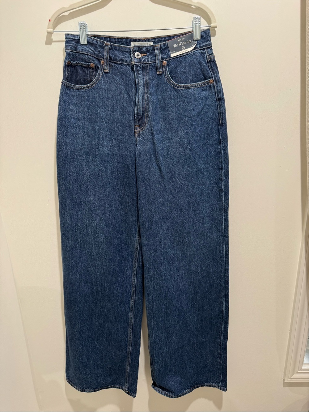 Abercrombie & Fitch The Wide Leg High Rise Curve Love Jeans NWT Size 26 Long - Picture 6 of 13